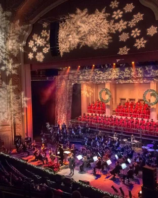 Mannheim Steamroller Christmas